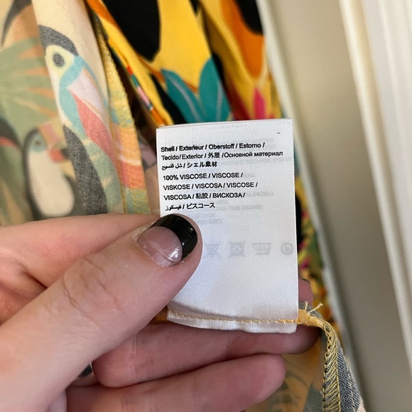 EUC Anthro Farm Rio Wrap Top - Picture 8 of 11